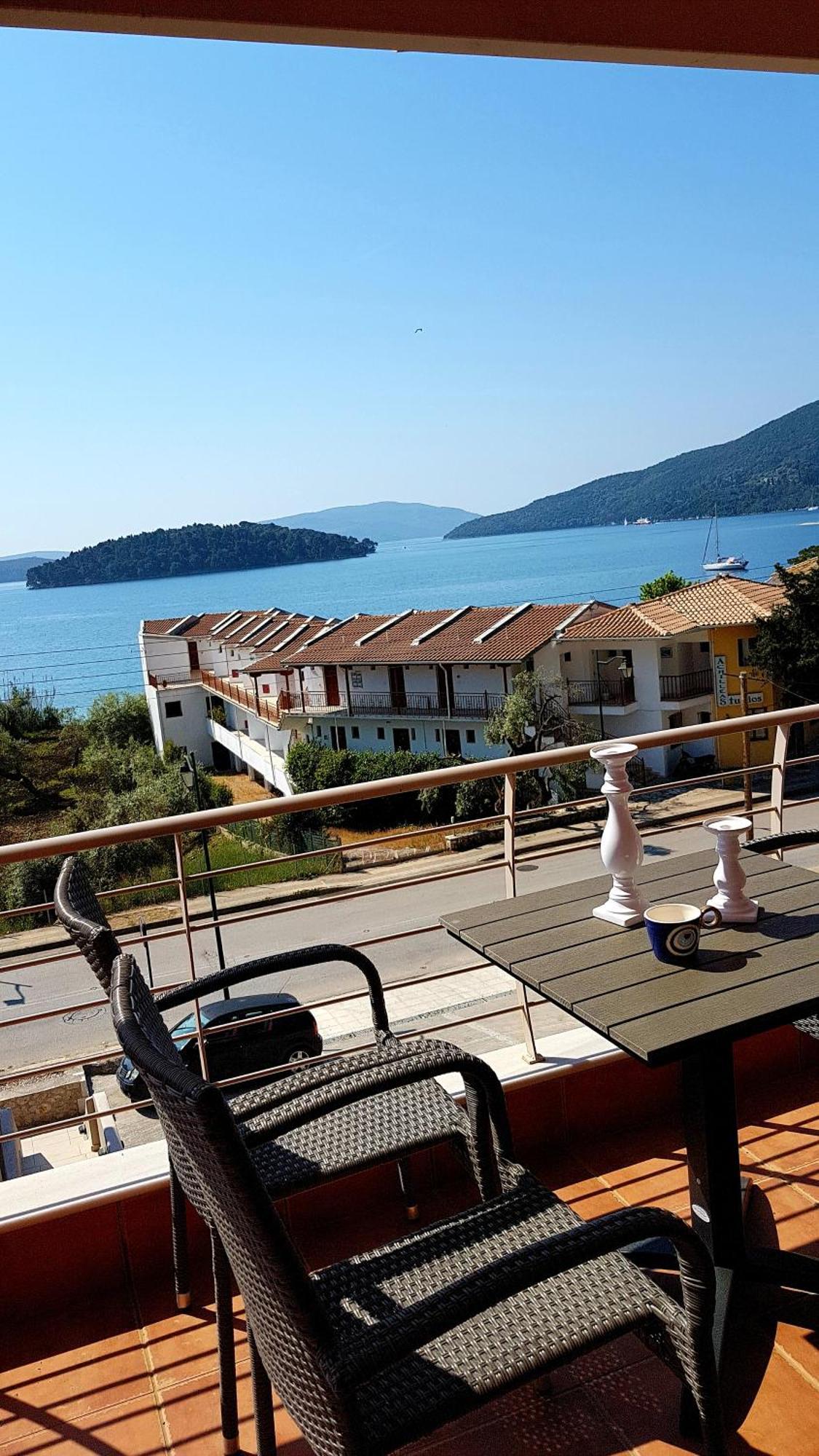 Perigiali Suite Nidrí Kültér fotó
