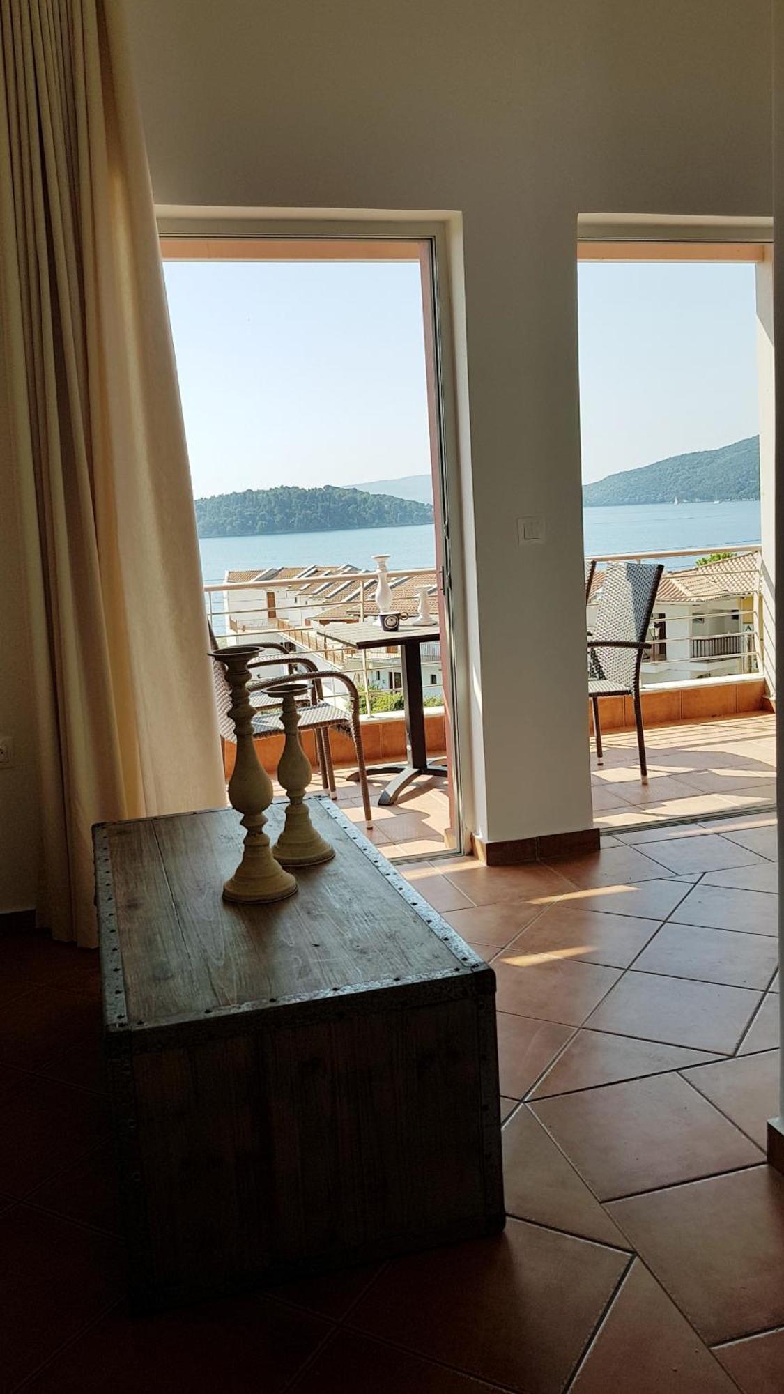 Perigiali Suite Nidrí Kültér fotó